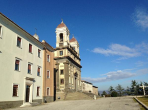  Monastero San Vincenzo - Casa Per Ferie  Бассано Романо